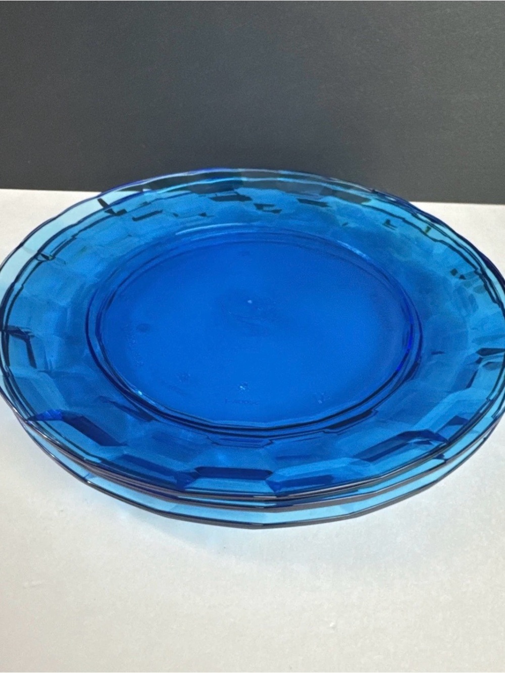 Tupperware Prism Fortecrisa Salad Acrylic Plates Ice Blue Azure 7” New Blue
